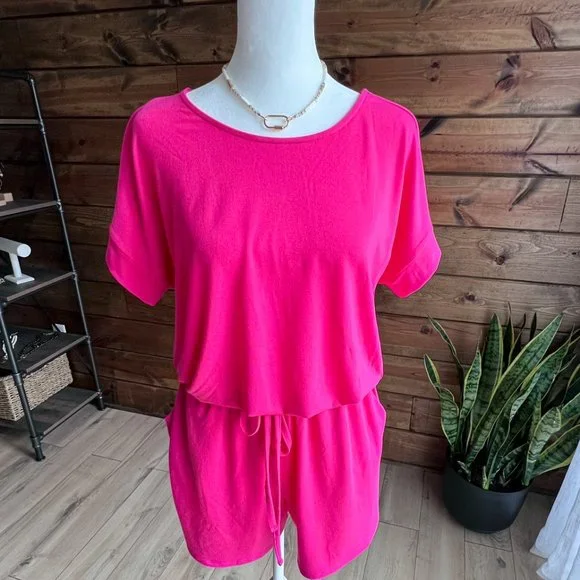 THE ABIGAIL HOT PINK ROMPER - Picture 3 of 4